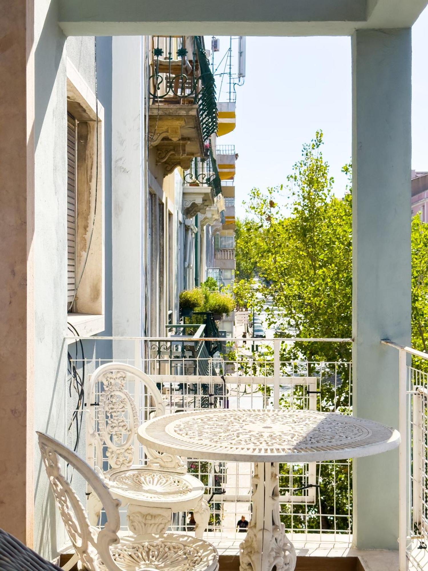 Lu Home Cordeiro Lisboa Exteriör bild